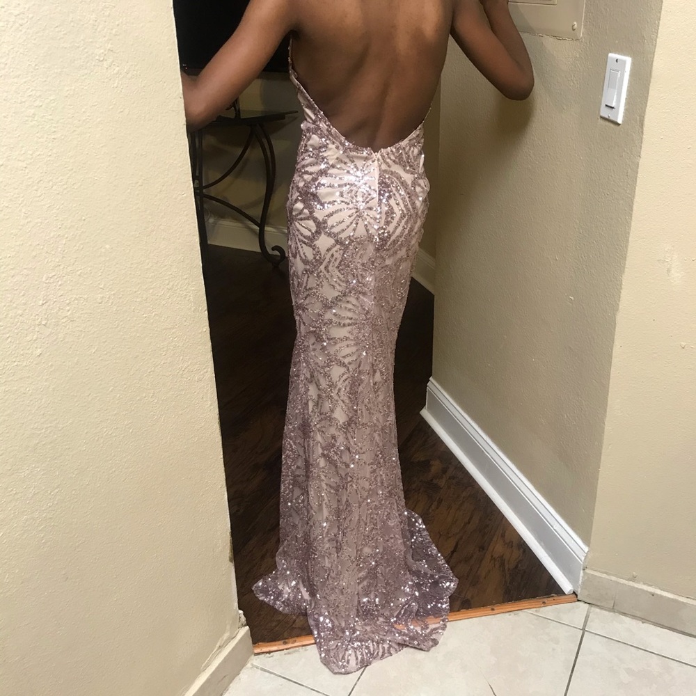 Sequin Dress With Split Size Small - image 3